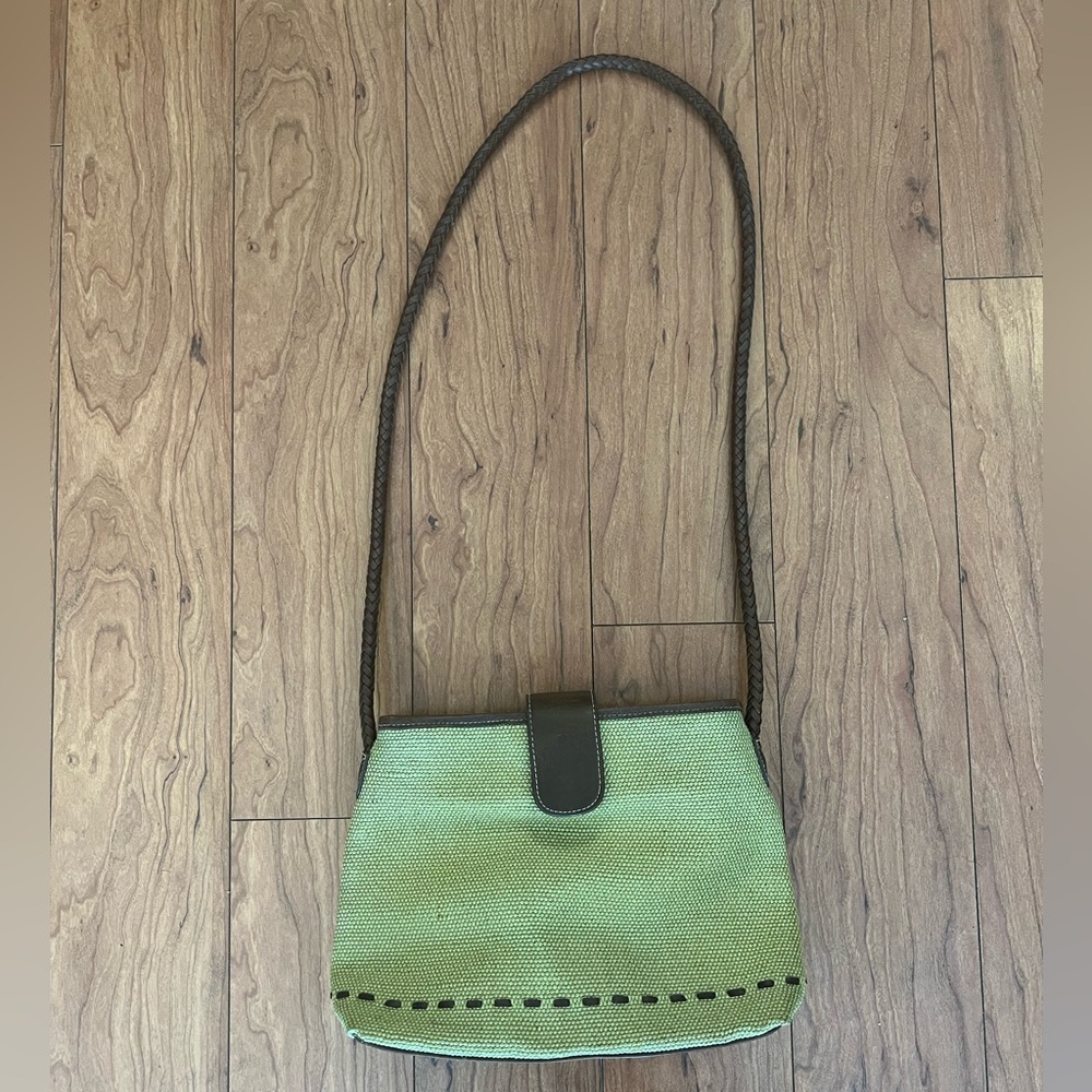 Relic Brand Green Woven Purse with Braided Brown Shoulder Strap Cross Body